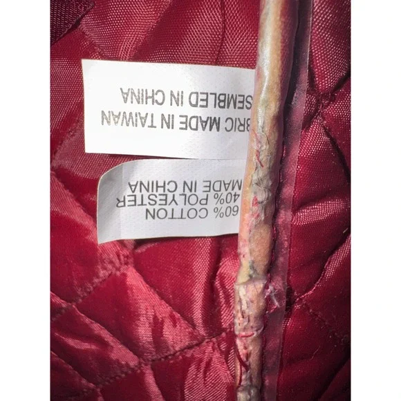 Vintage Quilted FloralGarment Bag Burgundy Rose Travel Suit Dress Cover